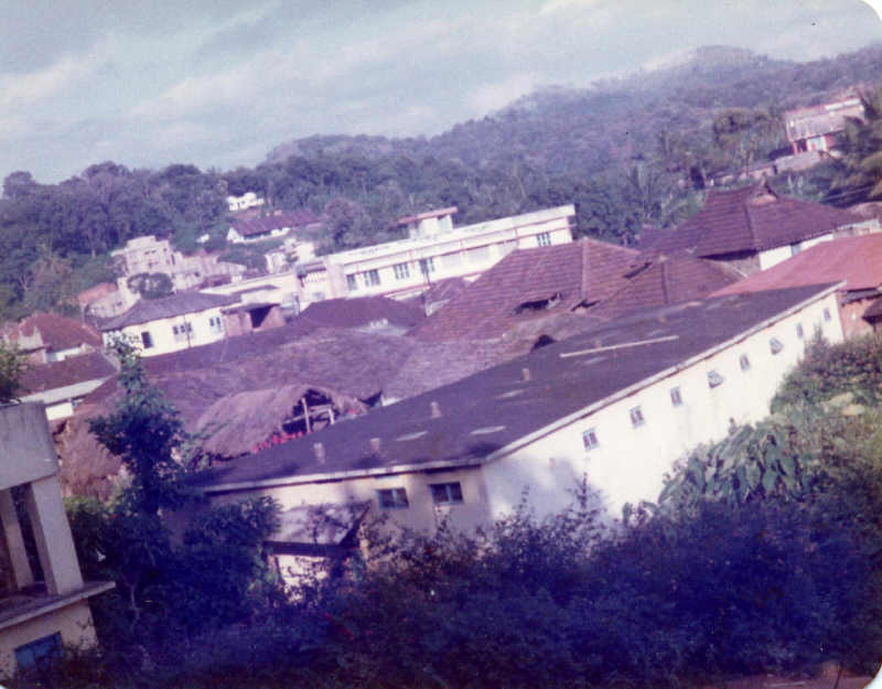KUmily Lodge Rückseite